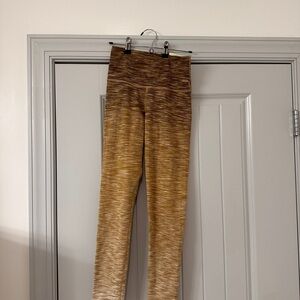 Offline Hi-Rise " The hugger" leggings